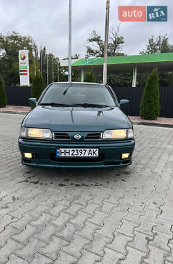 Седан Nissan Primera 1996 в Одессе