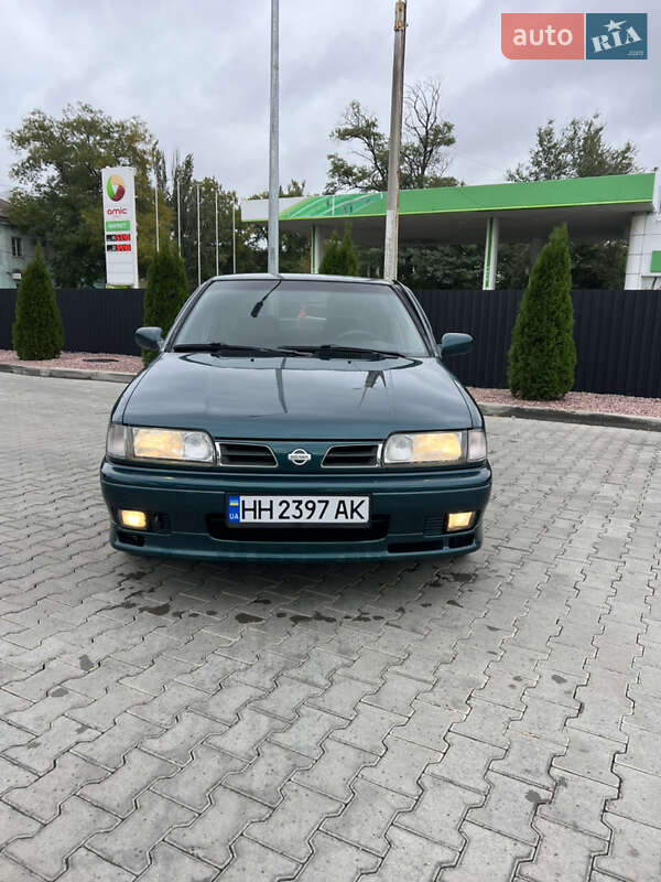 Nissan Primera 1996