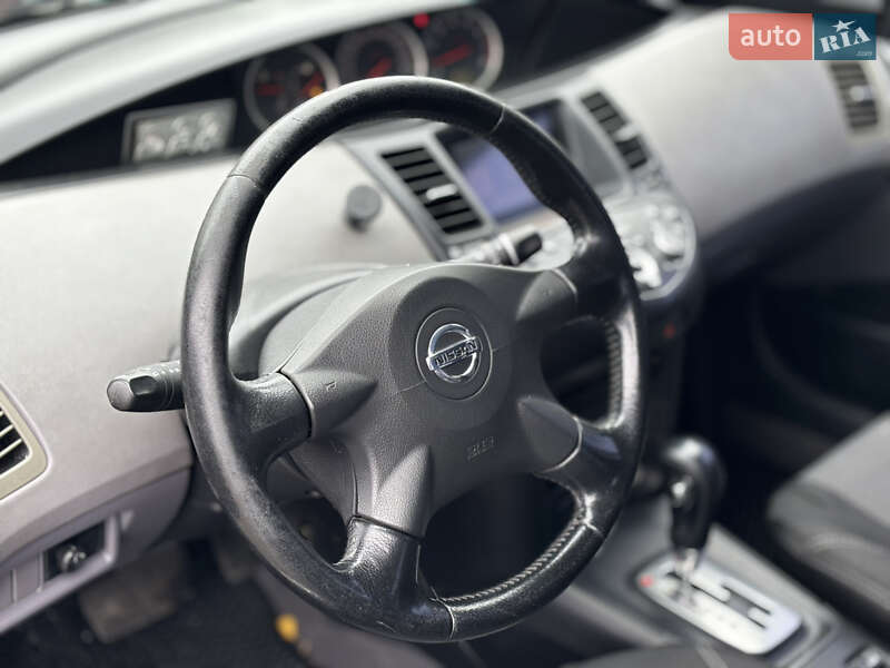 Седан Nissan Primera 2003 в Одессе