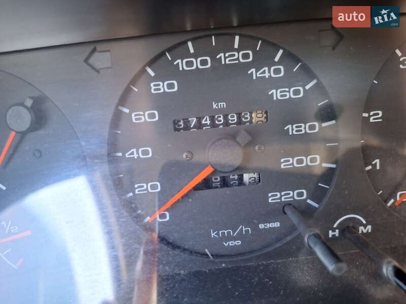 Седан Nissan Primera 1994 в Черновцах фото 35 Седан Nissan Primera 1994 в Черновцах