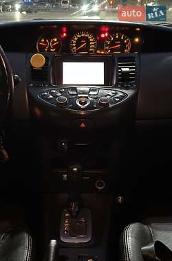 Седан Nissan Primera 2003 в 