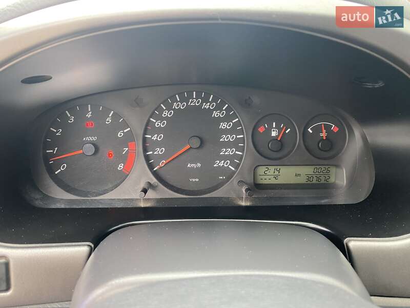 Седан Nissan Primera 2001 в Николаеве фото 26 Седан Nissan Primera 2001 в Николаеве