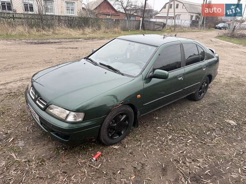 Ліфтбек Nissan Primera 1998 в Ізюмі