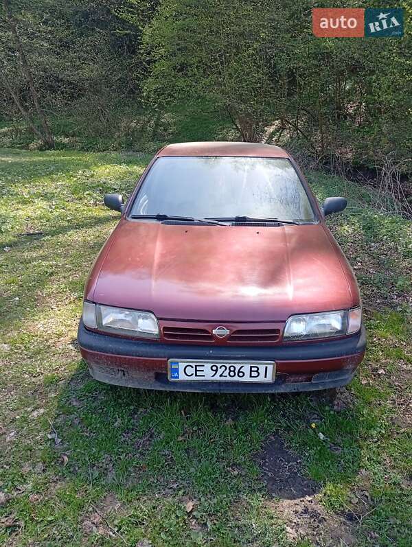 Хэтчбек Nissan Primera 1993 в Черновцах