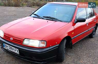 Седан Nissan Primera 1990 в Граденицах