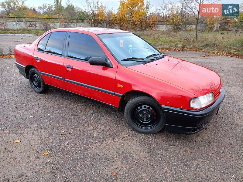 Седан Nissan Primera 1990 в Граденицах фото 6 Седан Nissan Primera 1990 в Граденицах