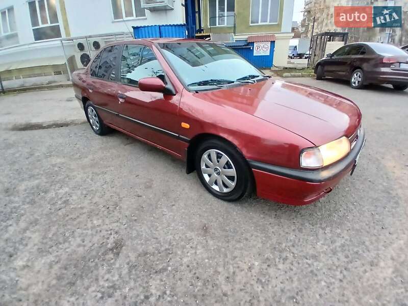 Седан Nissan Primera 1996 в Одессе