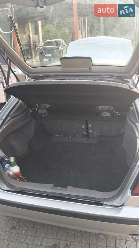 Лифтбек Nissan Primera 1997 в Полтаве фото 10 Лифтбек Nissan Primera 1997 в Полтаве