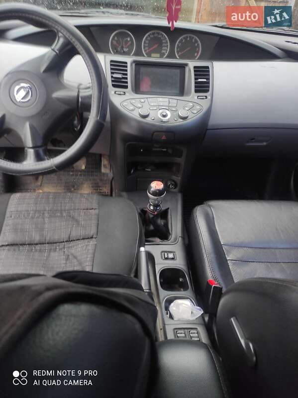 Лифтбек Nissan Primera 2003 в Здолбунове
