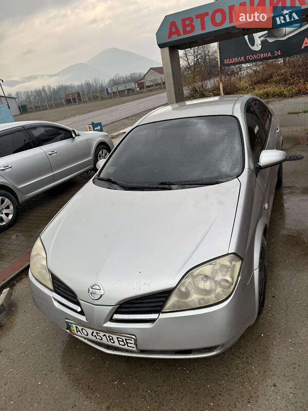 Nissan Primera 2003