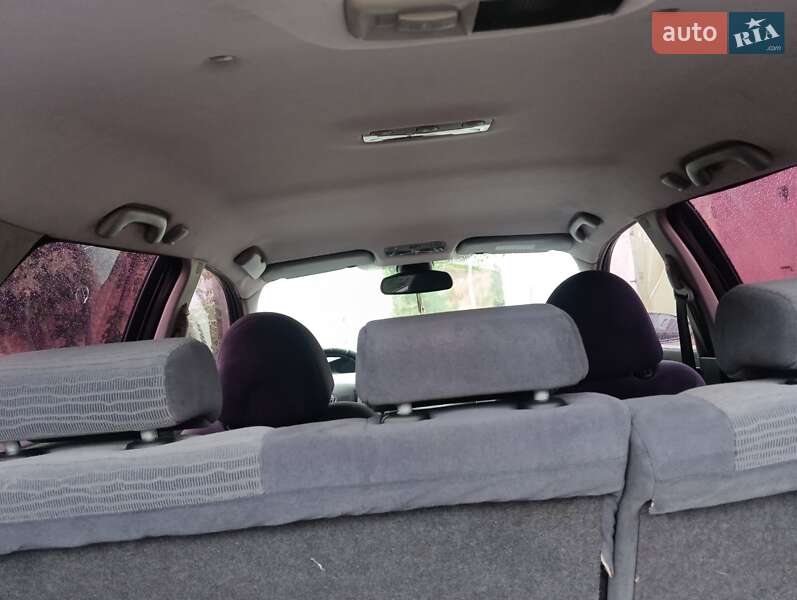 Универсал Nissan Primera 2004 в Виннице