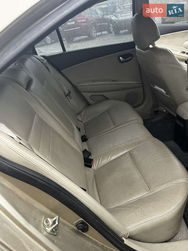 Лифтбек Nissan Primera 2004 в Белой Церкви