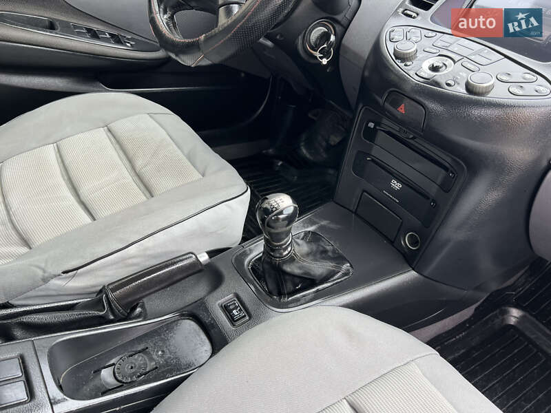 Универсал Nissan Primera 2002 в Гусятине фото 35 Универсал Nissan Primera 2002 в Гусятине
