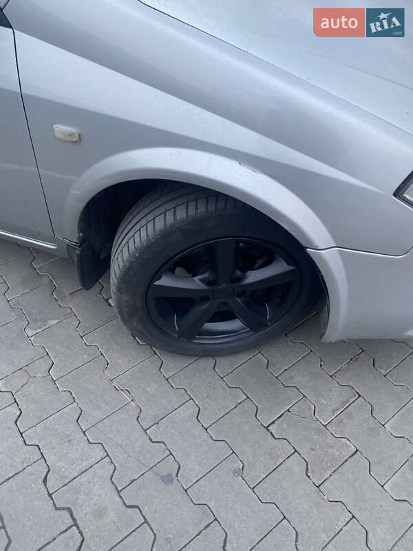 Седан Nissan Primera 2003 в Одесі