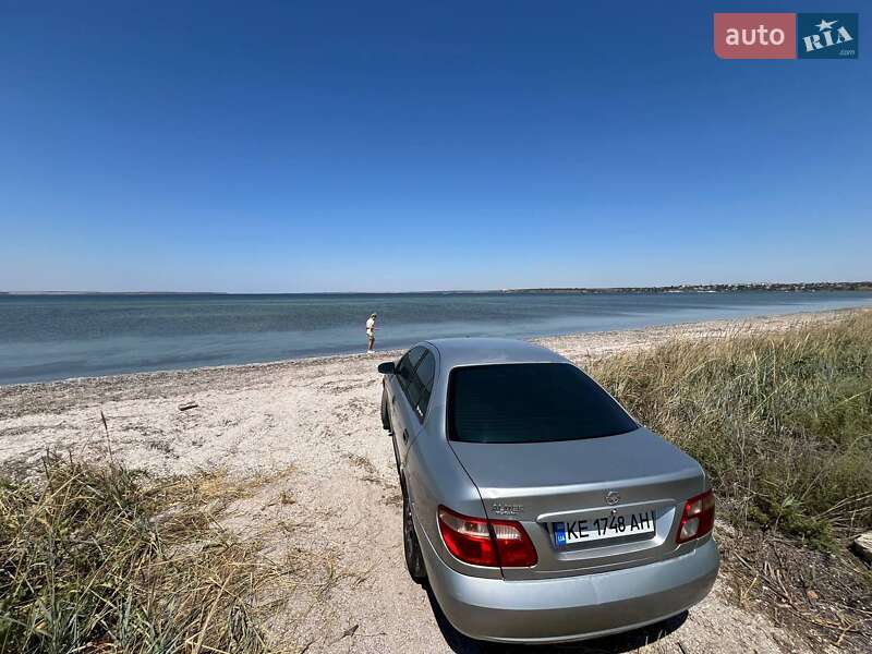 Седан Nissan Primera 2003 в Кривому Розі