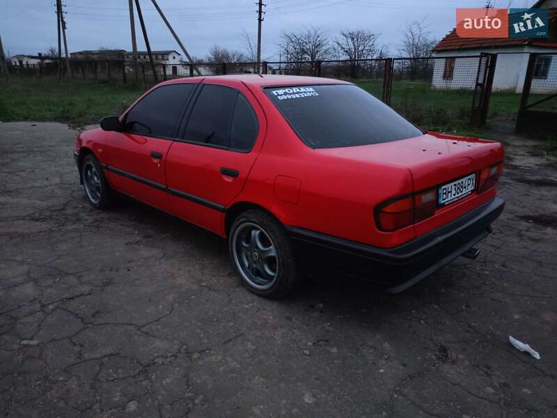 Седан Nissan Primera 1990 в Кучургане
