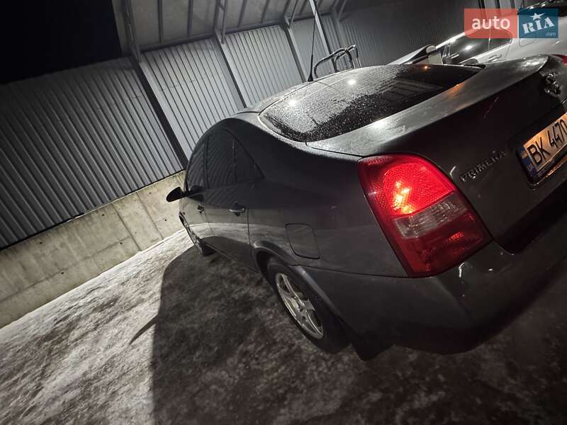 Седан Nissan Primera 2002 в Хмельницькому