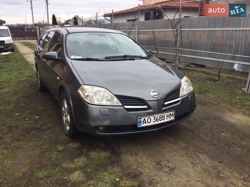 Nissan Primera 2003