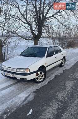 Хетчбек Nissan Primera 1992 в Томашполі