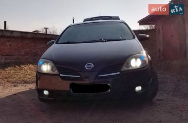 Седан Nissan Primera 2004 в Нововолинську