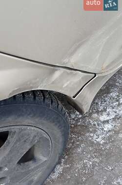 Седан Nissan Primera 2003 в Рожище