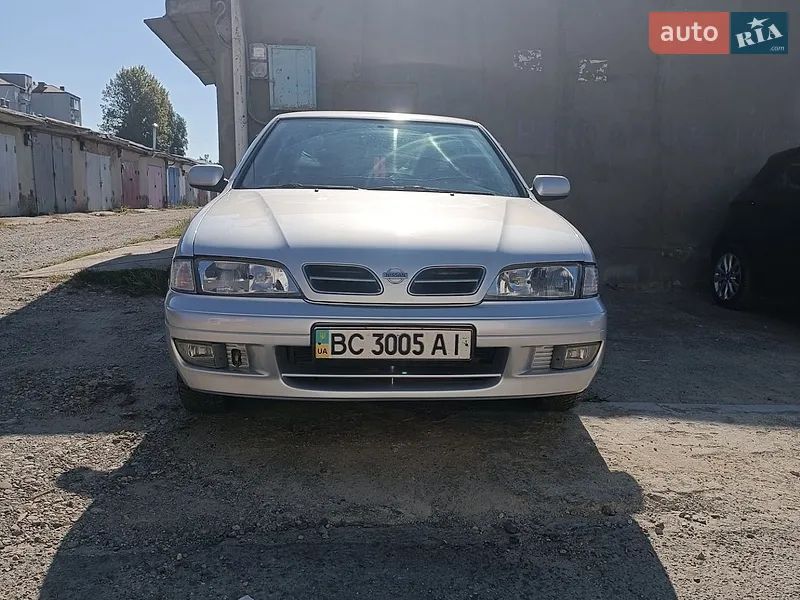 Nissan Primera 1998
