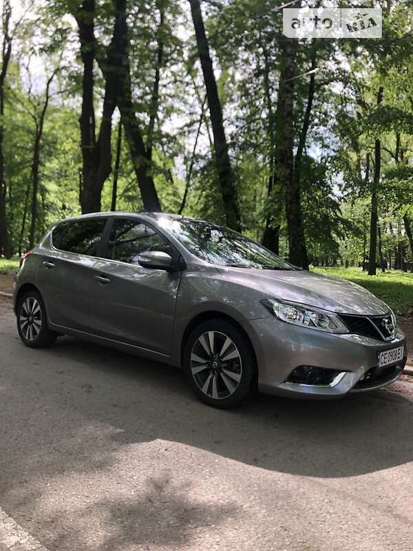 Хэтчбек Nissan Pulsar 2015 в Черновцах