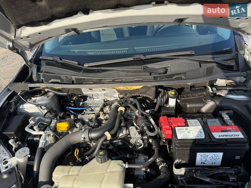 Хэтчбек Nissan Pulsar 2016 в Ужгороде