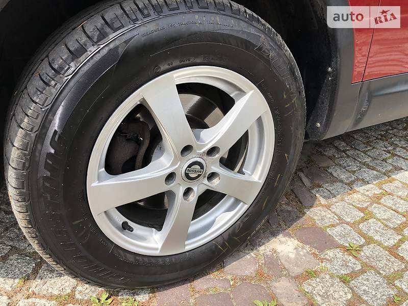 Позашляховик / Кросовер Nissan Qashqai+2 2010 в Львові