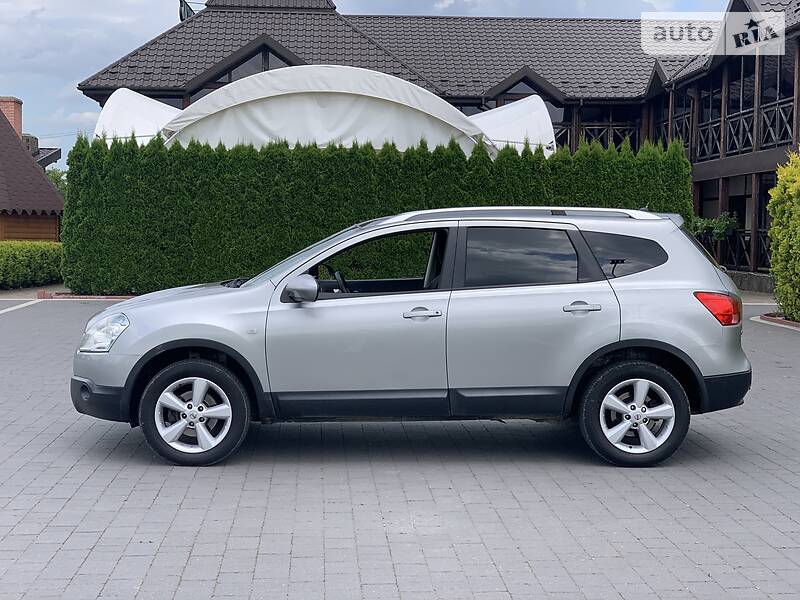 Позашляховик / Кросовер Nissan Qashqai+2 2009 в Стрию