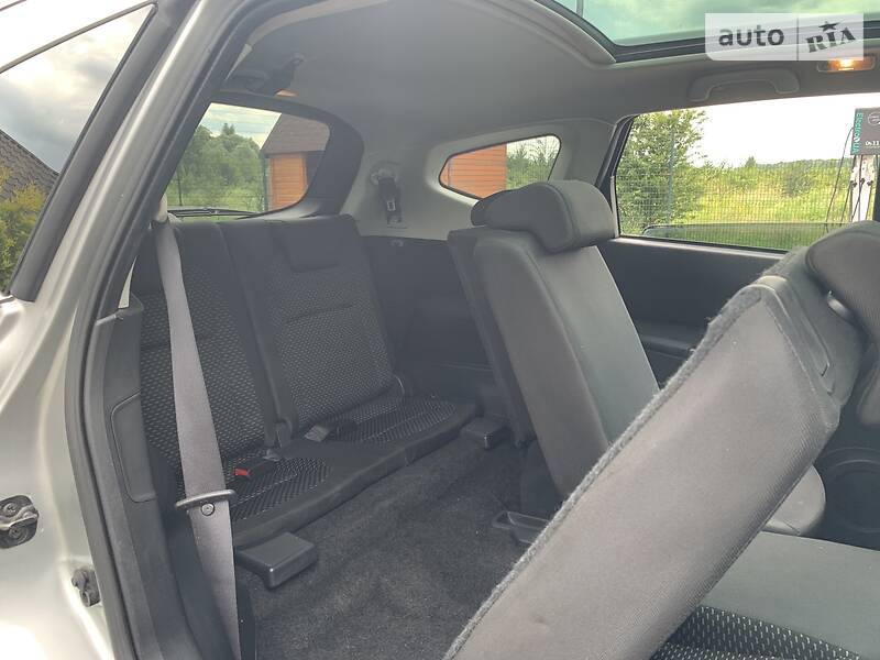 Позашляховик / Кросовер Nissan Qashqai+2 2009 в Стрию