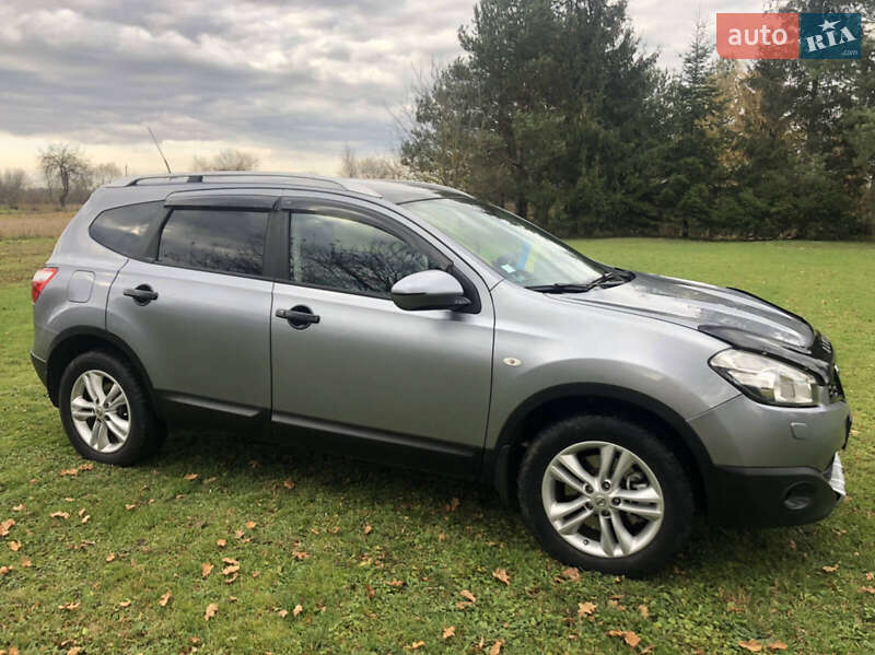 Внедорожник / Кроссовер Nissan Qashqai+2 2010 в Самборе