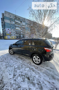 Внедорожник / Кроссовер Nissan Qashqai+2 2012 в Краматорске