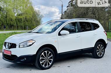 Позашляховик / Кросовер Nissan Qashqai+2 2011 в Трускавці