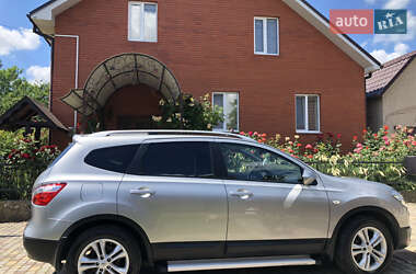 Позашляховик / Кросовер Nissan Qashqai+2 2012 в 