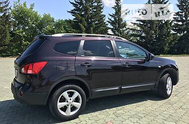 Внедорожник / Кроссовер Nissan Qashqai+2 2009 в Дубно