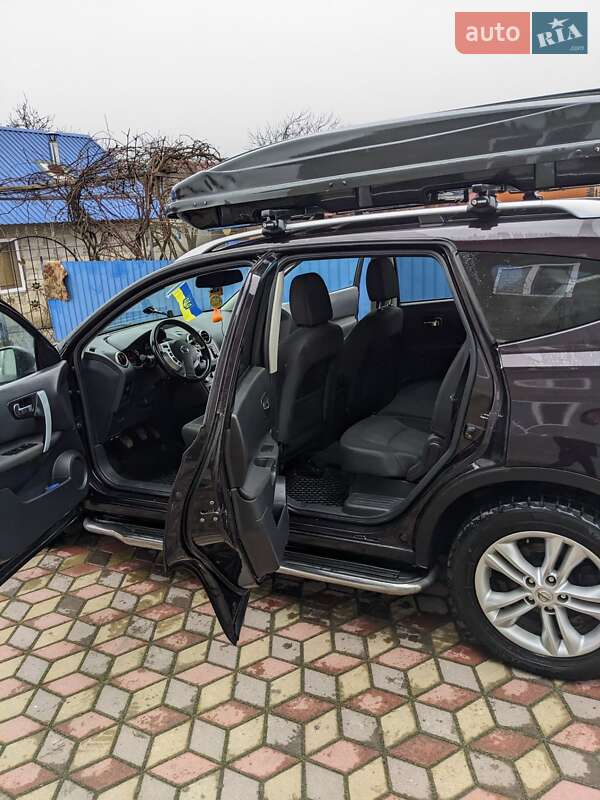 Внедорожник / Кроссовер Nissan Qashqai+2 2011 в Сарнах