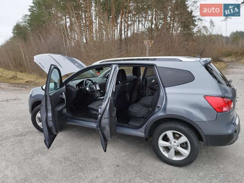 Внедорожник / Кроссовер Nissan Qashqai+2 2009 в Полонном