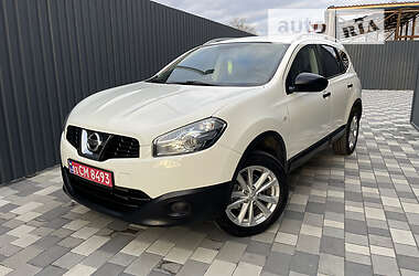 Внедорожник / Кроссовер Nissan Qashqai+2 2011 в Полтаве