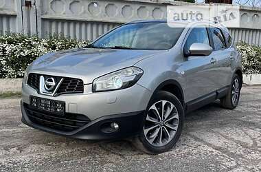 Внедорожник / Кроссовер Nissan Qashqai+2 2012 в Черкассах
