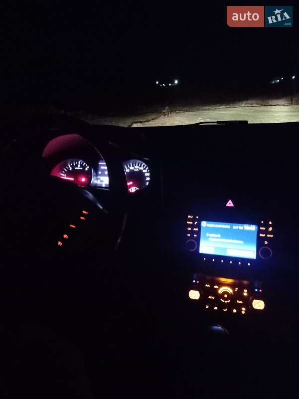 Внедорожник / Кроссовер Nissan Qashqai+2 2010 в Залещиках