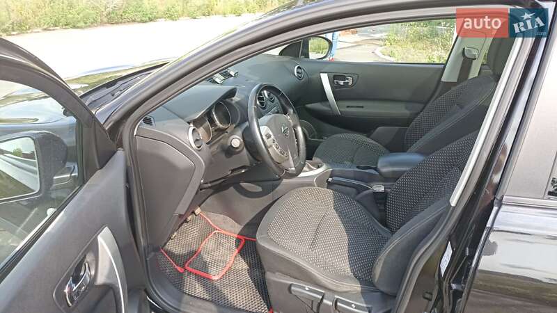 Внедорожник / Кроссовер Nissan Qashqai+2 2009 в Лебедине