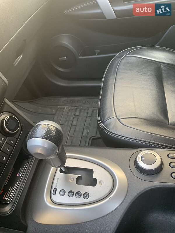 Позашляховик / Кросовер Nissan Qashqai+2 2011 в Луцьку