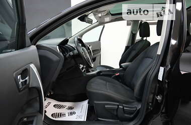 Внедорожник / Кроссовер Nissan Qashqai+2 2012 в 