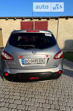 Внедорожник / Кроссовер Nissan Qashqai+2 2010 в Борщеве