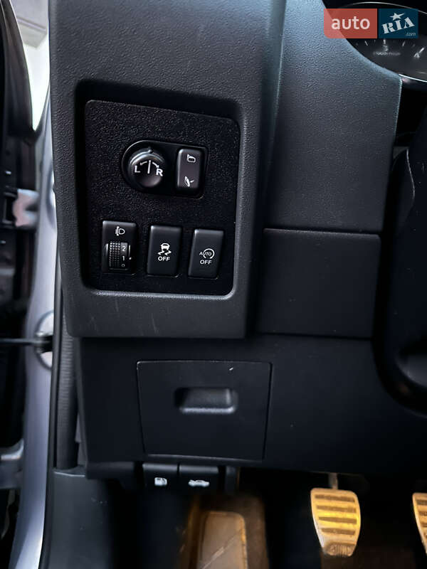 Позашляховик / Кросовер Nissan Qashqai+2 2012 в Сарнах