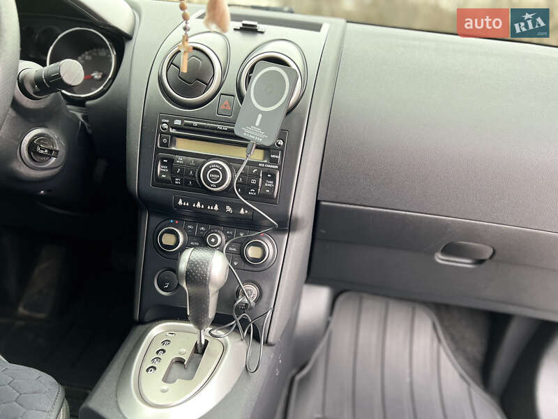 Внедорожник / Кроссовер Nissan Qashqai+2 2008 в Звягеле