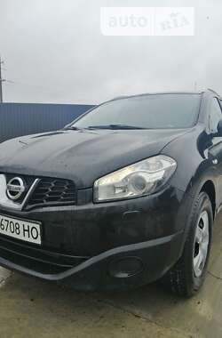 Позашляховик / Кросовер Nissan Qashqai+2 2013 в Пулинах