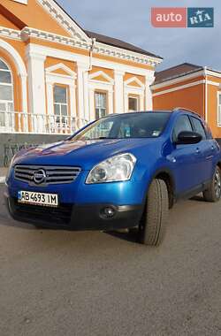 Внедорожник / Кроссовер Nissan Qashqai+2 2009 в 