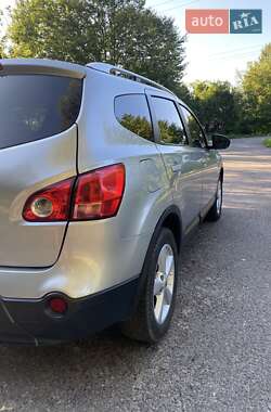Позашляховик / Кросовер Nissan Qashqai+2 2008 в 